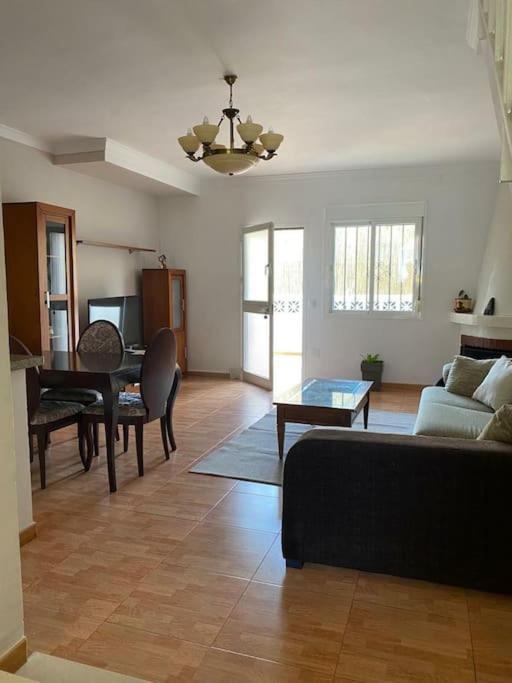 Chalet Adosado Corta Temporada 2 Dormitorios Benalmádena Buitenkant foto